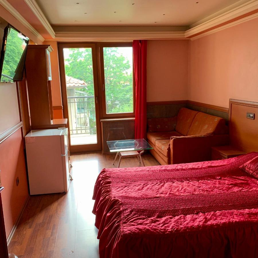 California Hotel โซเฟีย ภายนอก รูปภาพ