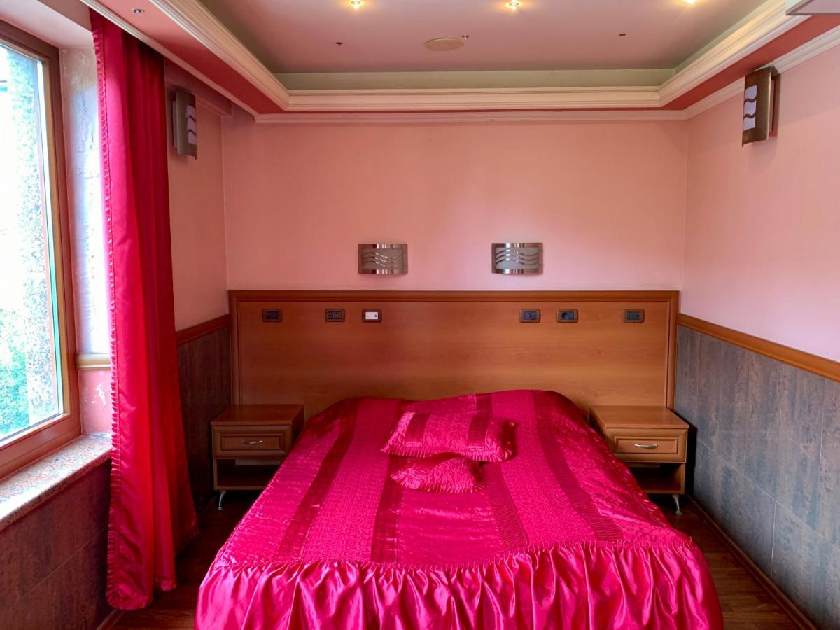 California Hotel โซเฟีย ภายนอก รูปภาพ